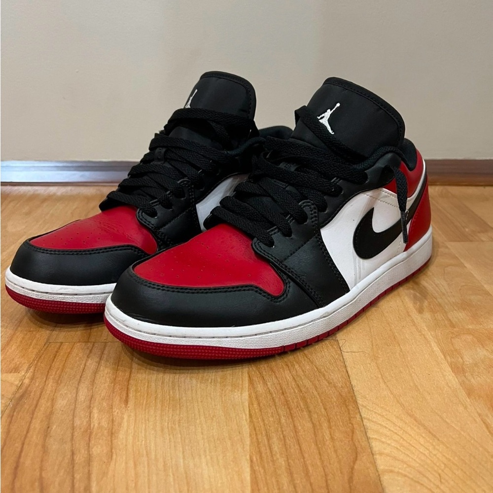 Nike Air Jordan Black Red White Sneakers